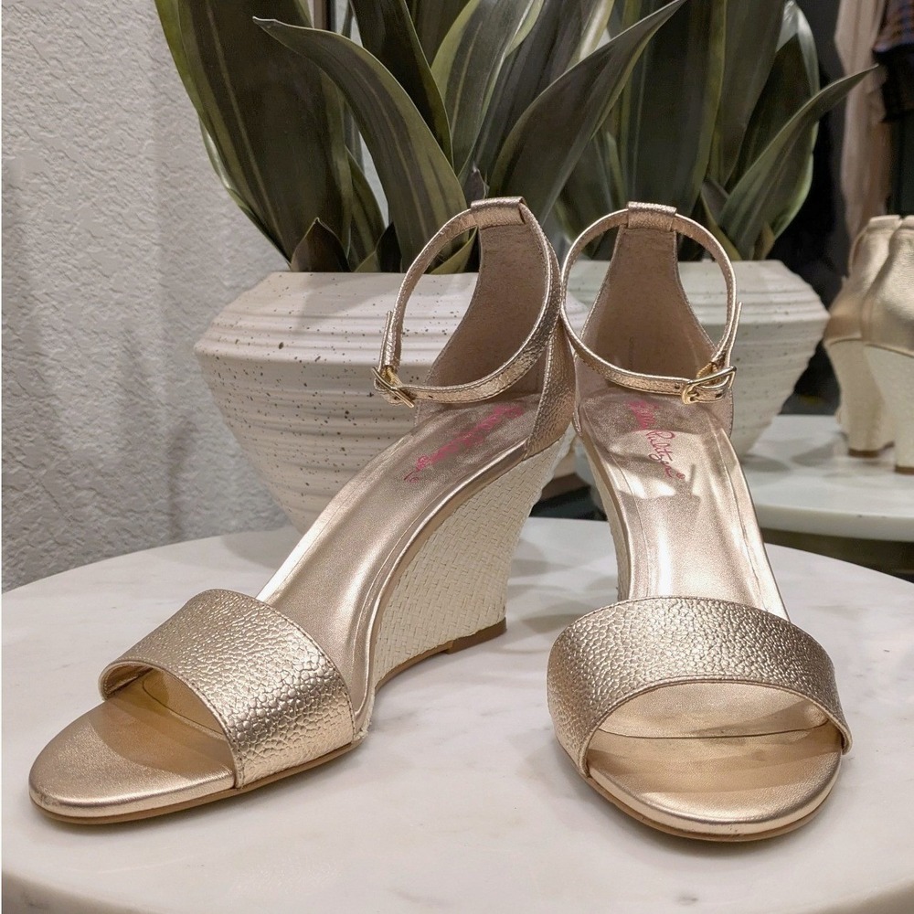Lilly‎ Pulitzer Bridgette Wedge Gold Metallic Sandals Sz 9M Resort Coastal Heels